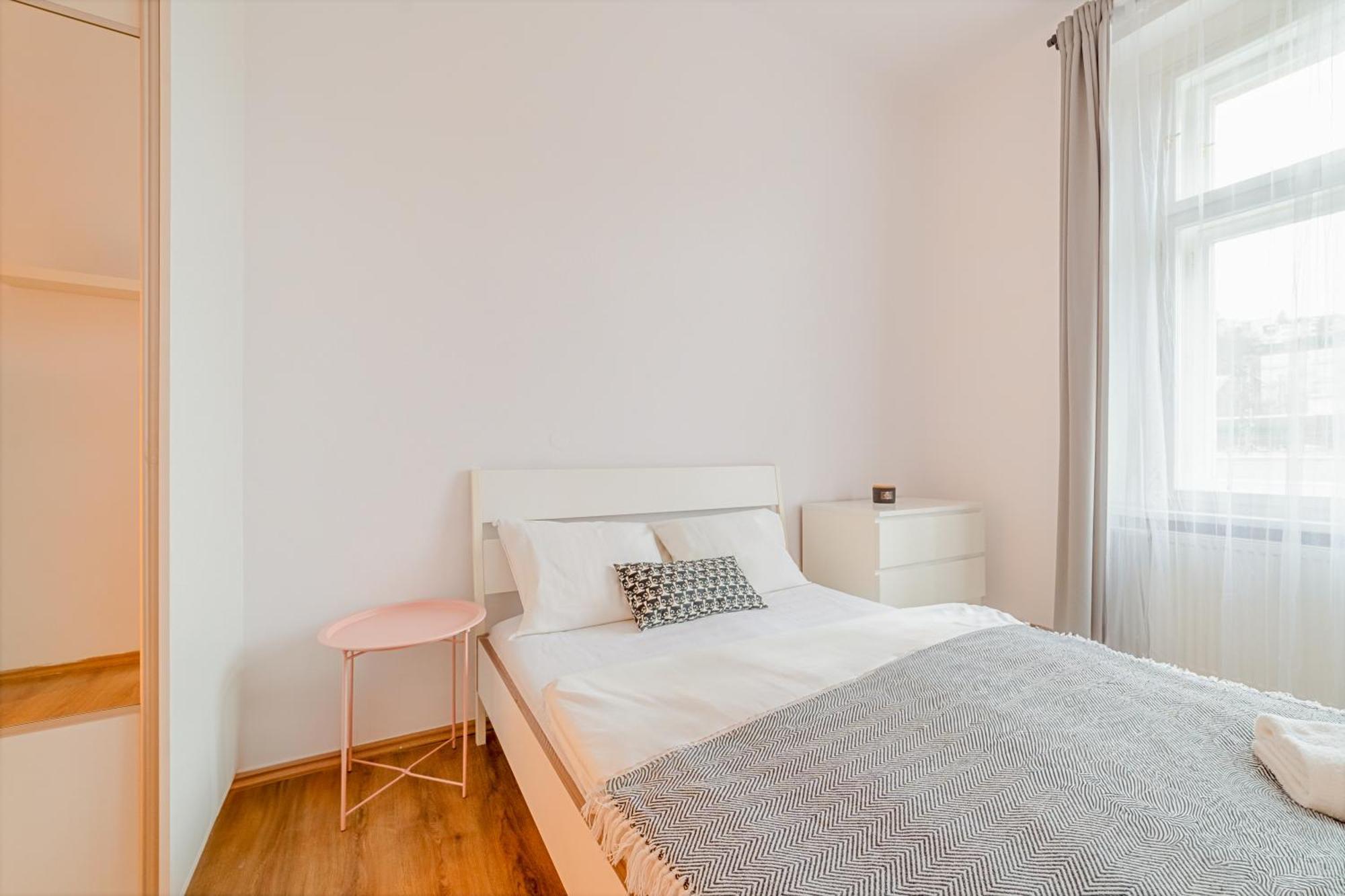 Apartment Authentic Czech Experience By Rentez Prague